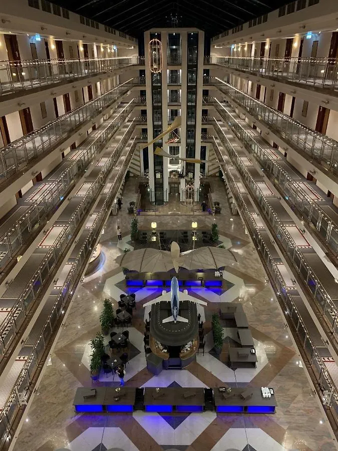 Maritim Airport Hotel Hannover Langenhagen  4*, Langenhagen (Hannover)