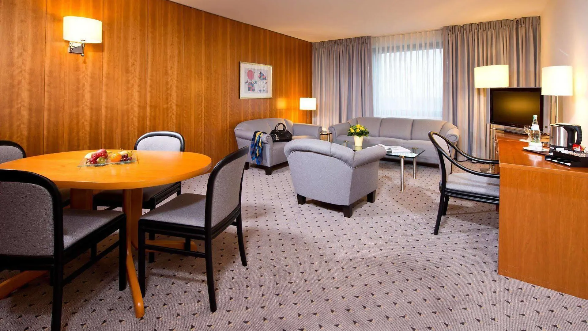 Maritim Airport Hotel Hannover Langenhagen  4*, Langenhagen (Hannover)